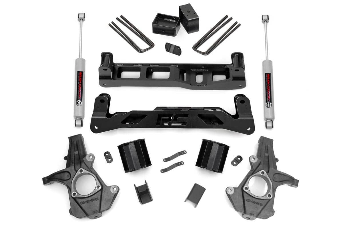 Rough Country 5 Inch Lift Kit Chevy/GMC 1500 (14-18 & Classic)