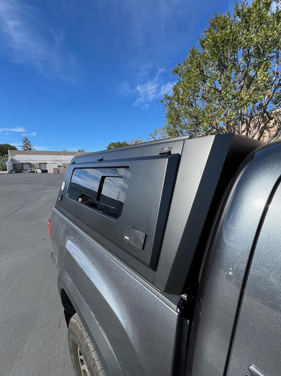 OVS Expedition PRO+ Stainless Steel Truck Cap with Full Windows for 2016-2023 Toyota Tacoma 5ft