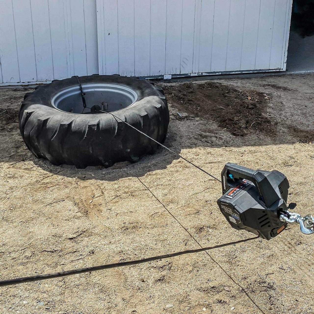 Superwinch Hand Hauler 24 Volt Plug In DC 1000lb Wireless Winch