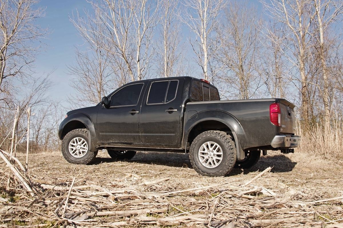 Rough Country 2.5 Inch Leveling Kit for 2005-2015 Nissan Frontier/Xterra
