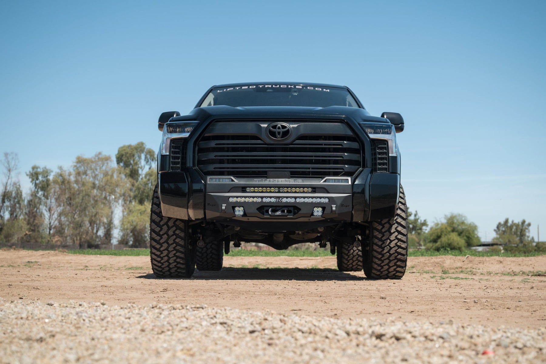 Rago Fabrication Center Mount Winch Front Bumper for 2022-2026 Toyota Tundra - Recon Recovery