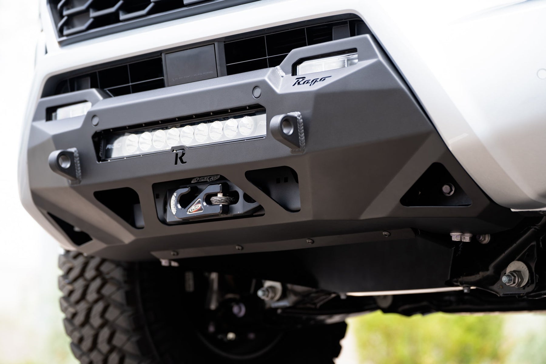 Rago Fabrication Center Mount Winch Bumper for 2024-2026 Toyota Tacoma - Recon Recovery