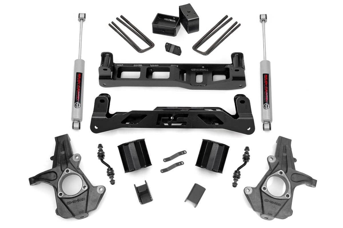 Rough Country 5 Inch Lift Kit Chevy/GMC 1500 (14-18 & Classic)
