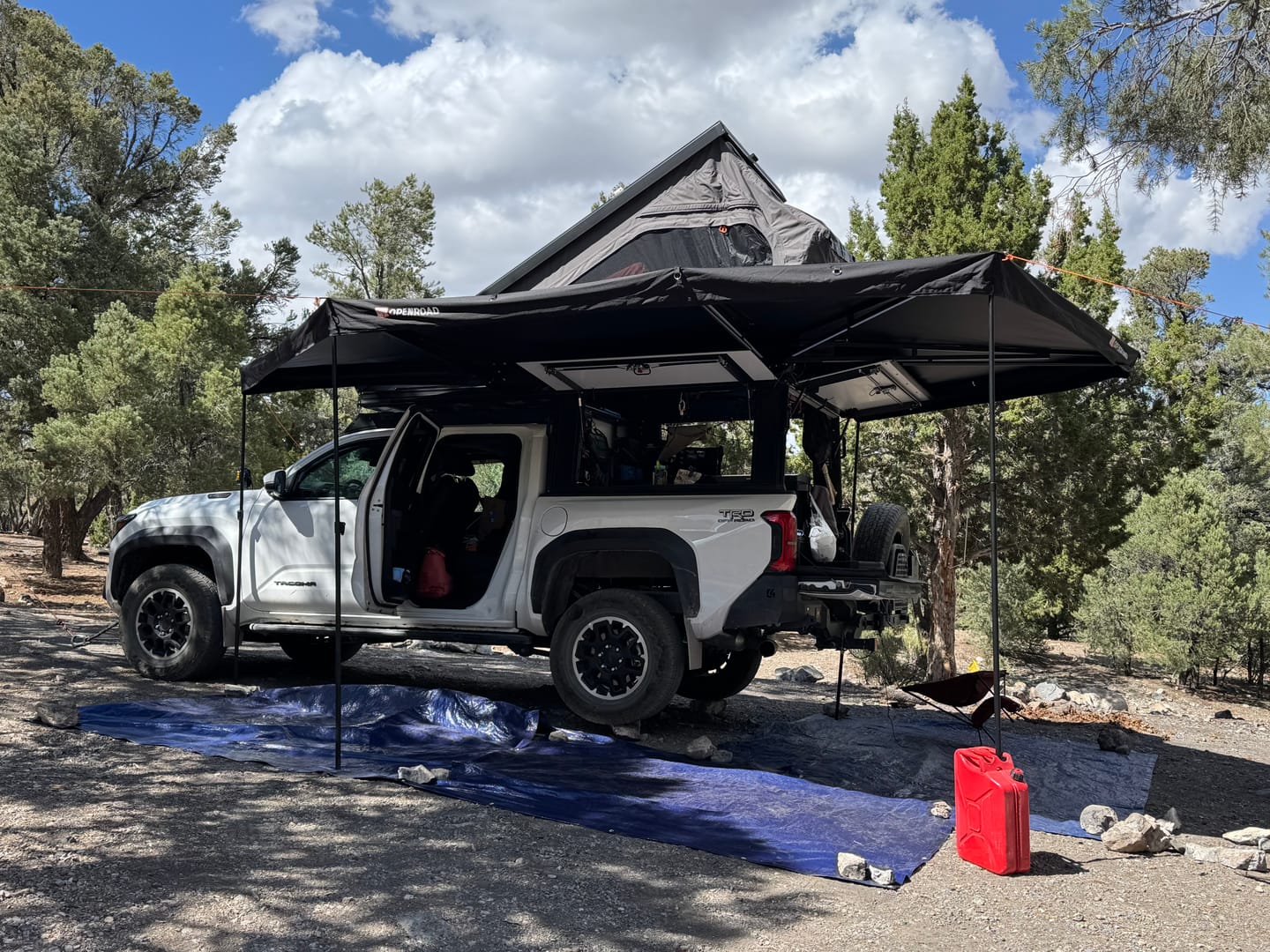 Openroad Plus Size 270 Degree Free Standing Overland Awning With LEDs & Mounting Hardware