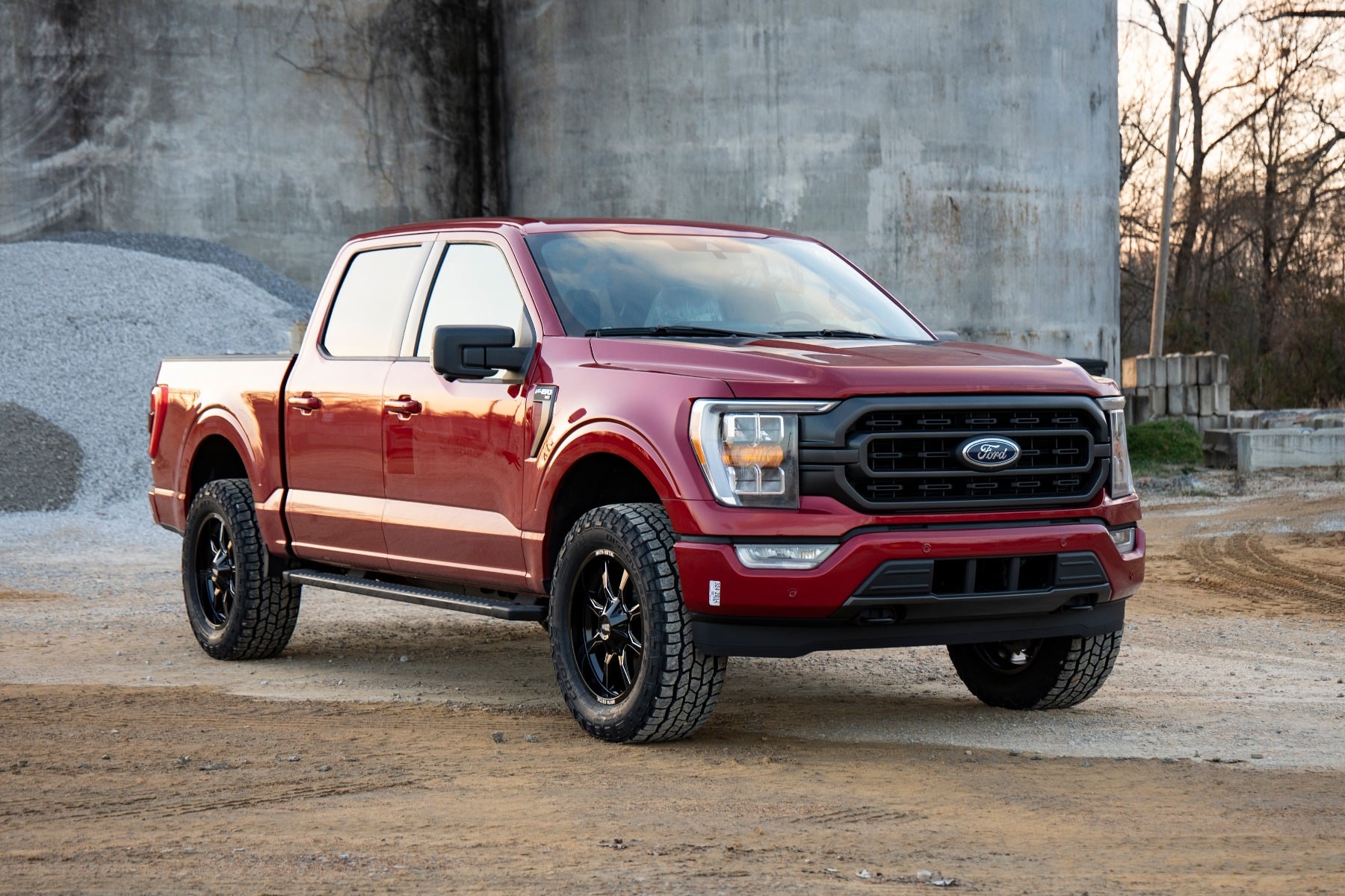 Rough Country 2 Inch Lift Kit for 2021-2026 Ford F-150