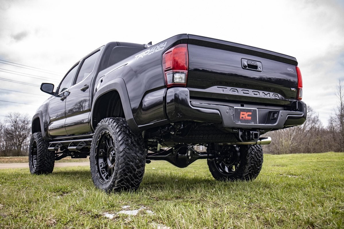 Rough Country 6 Inch Lift Kit for 2016-2023 Toyota Tacoma