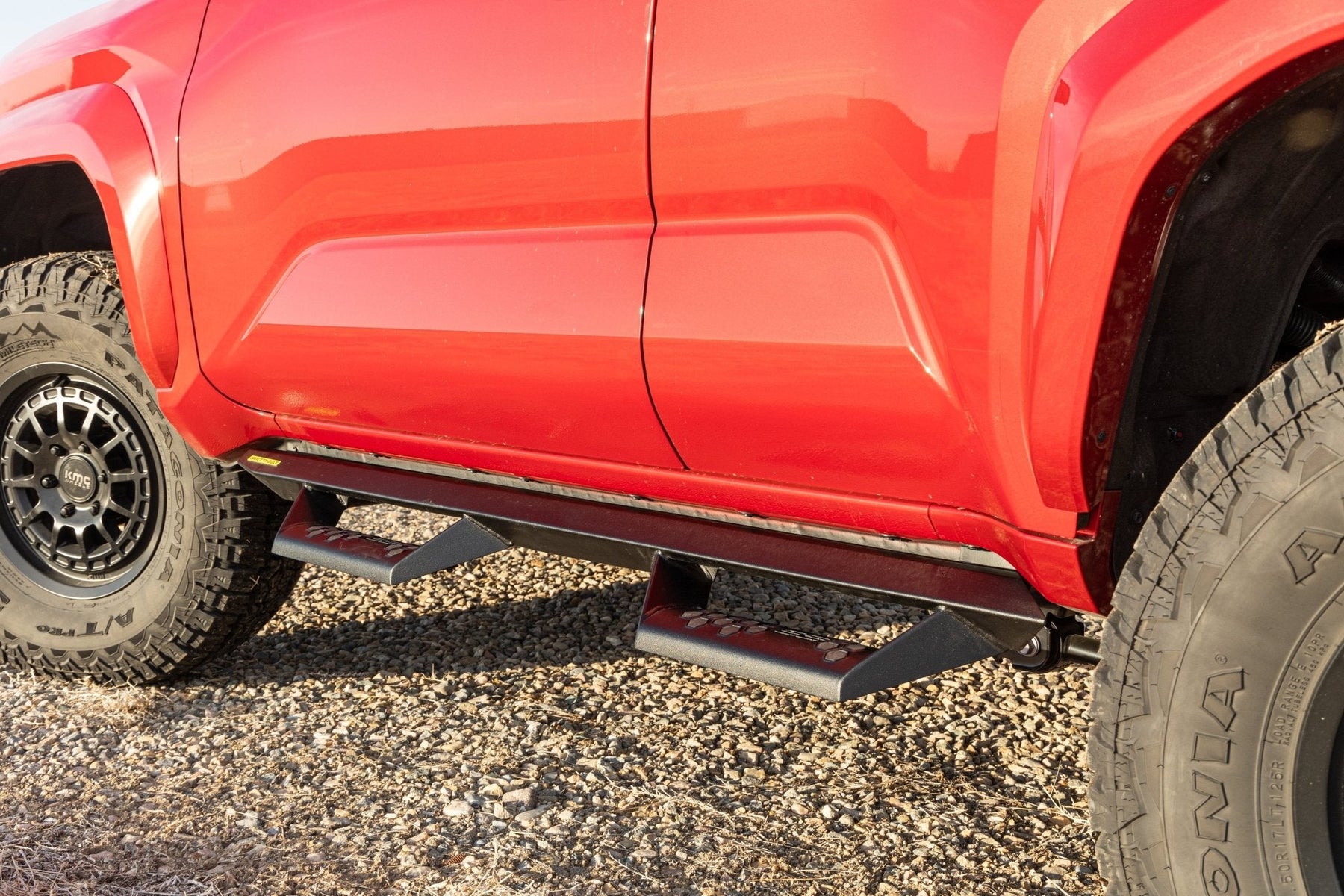 SmittyBilt Angular Bolt On Drop Steps for 2025-2026 Toyota 4Runner - Recon Recovery