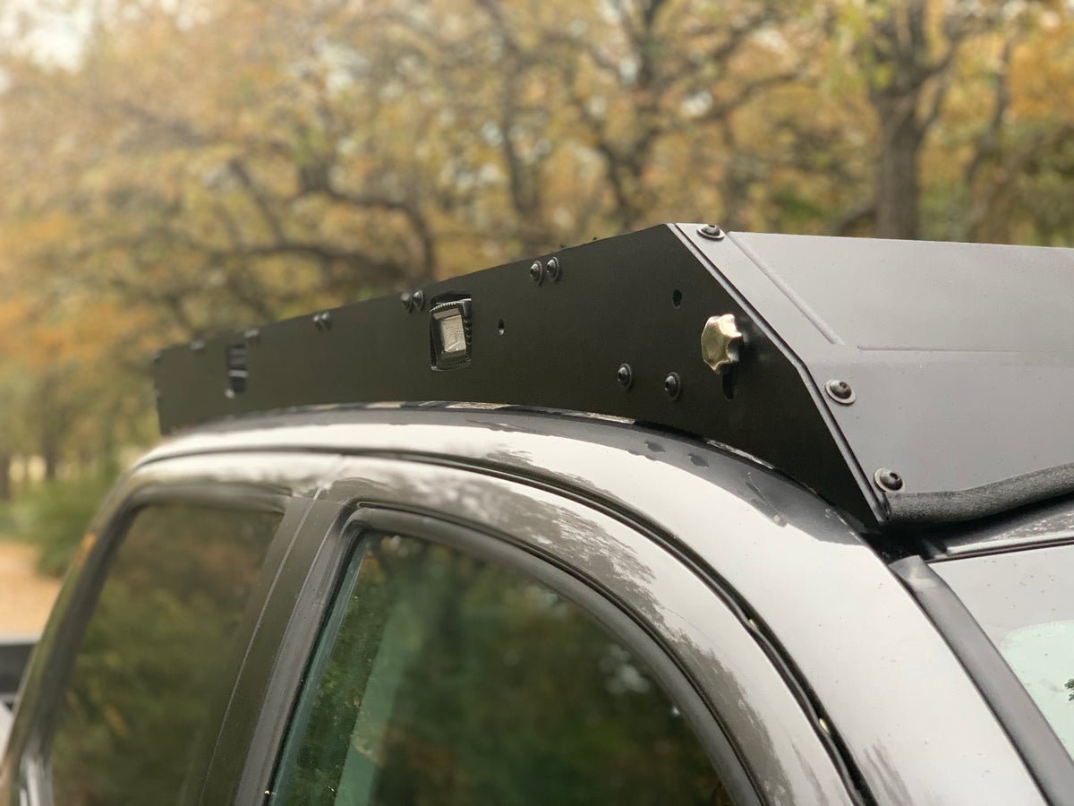 Low Profile Bolt On Premium Roof Rack With Light Guard For 2005-2023 Toyota Tacoma