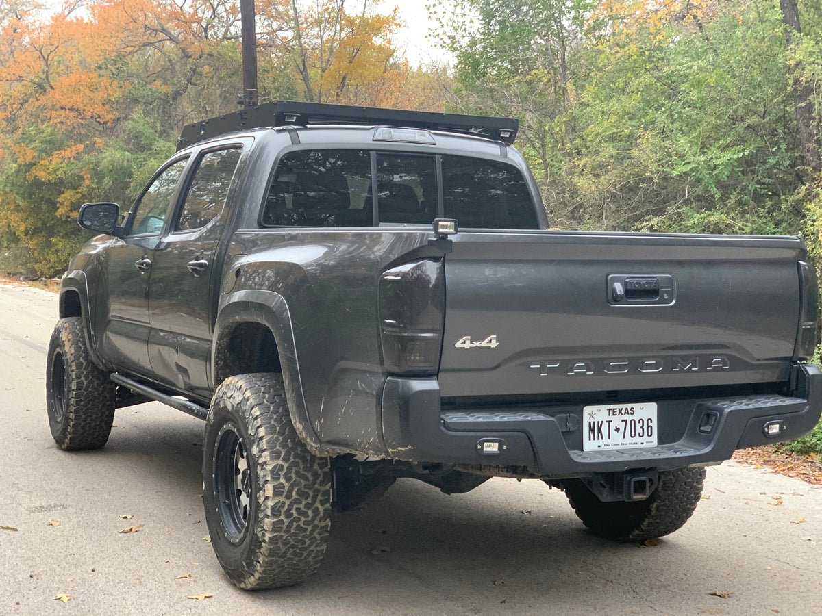 Low Profile Bolt On Premium Roof Rack With Light Guard For 2005-2023 Toyota Tacoma