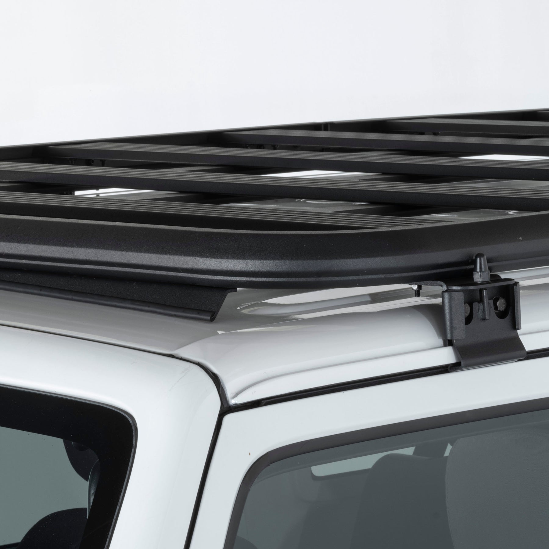SmittyBilt Defender Series Roof Rack Platform Kit for 2007-2018 Jeep Wrangler JK (4 Door)