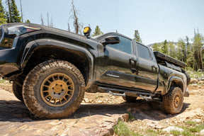 Smittybilt Angular Drop Steps | 2024–2026 Toyota Tacoma Double Cab