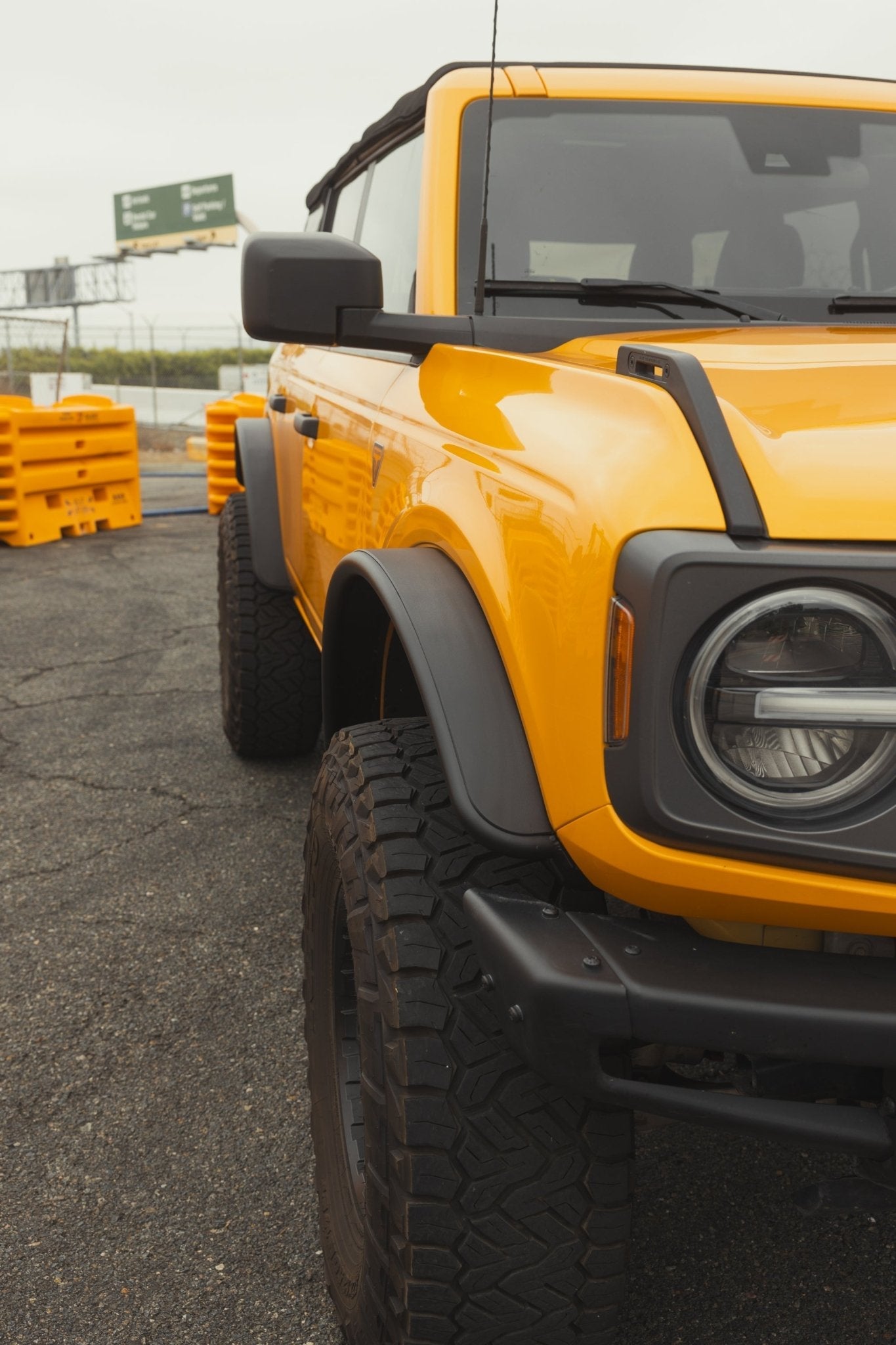 Smittybilt Front Aluminum Fenders for 2021-2026 Ford Bronco 4-Door