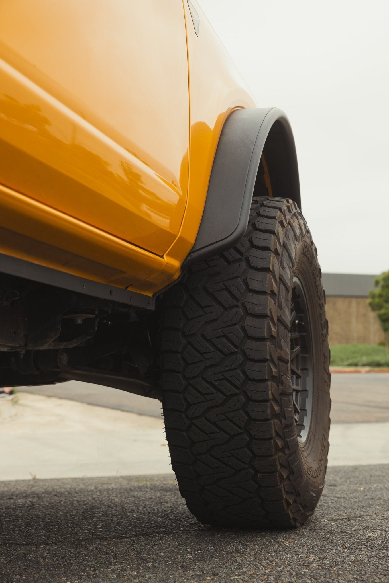 Smittybilt Front Aluminum Fenders for 2021-2026 Ford Bronco 4-Door