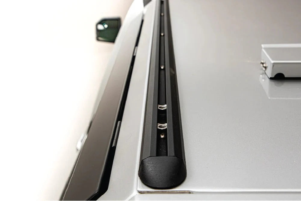Smart Cap EVOc OEM White Bed Cap for 2022-2026 Toyota Tundra 5.5ft Bed