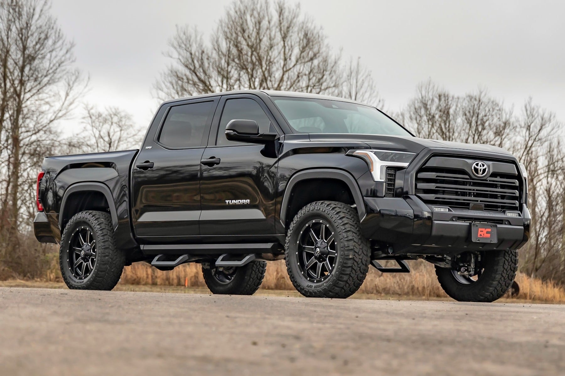 Rough Country 3.5 Inch M1 Lift Kit for 2022-2026 Toyota Tundra