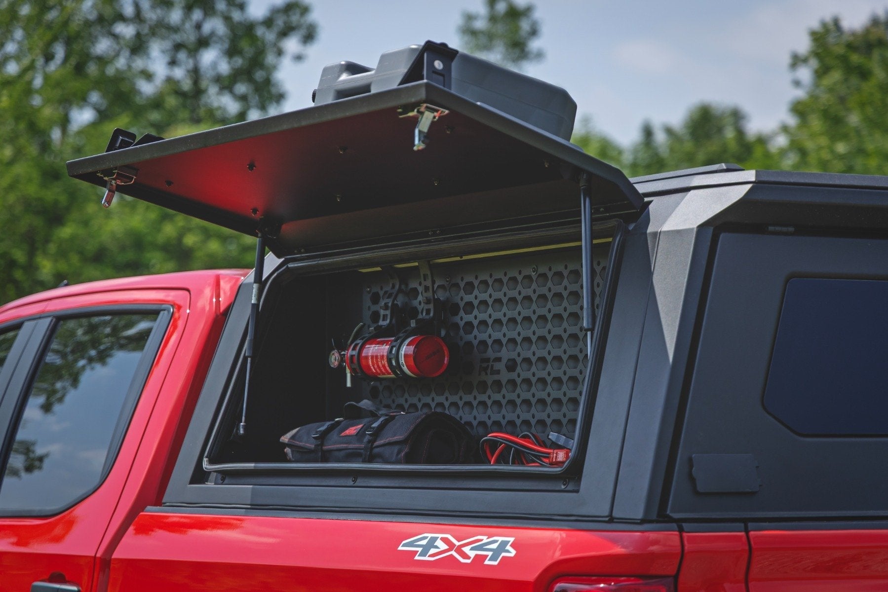 RC Modular Truck Bed Cap for 2019-2026 Silverado Sierra 1500 (5.8' Bed) - Recon Recovery