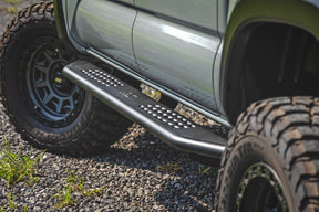 Rough Country OV2 Running Boards – Toyota Tacoma (2016-2023) Crew Cab