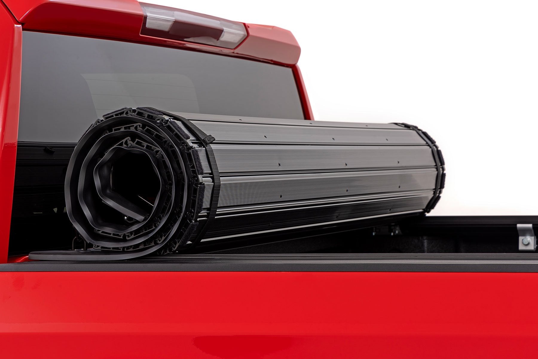 Rough Country Hard Roll up Tonneau Cover for 2019-2026 GM Silverado Sierra 1500 - Recon Recovery