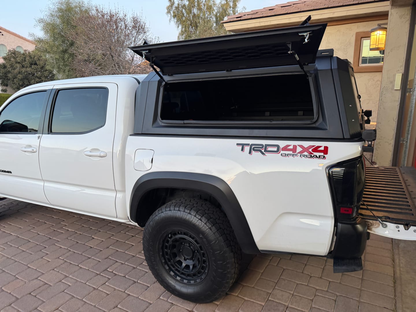 Openroad Aluminum Light Weight Modular Truck Cap for 2016-2023 Toyota Tacoma 5ft Bed