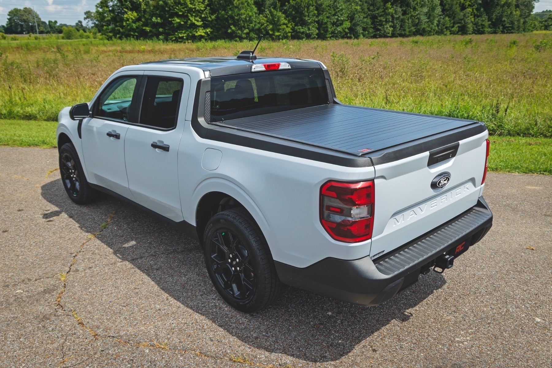 Rough Country Hard Roll Up Tonneau Cover for 2022-2026 Ford Maverick