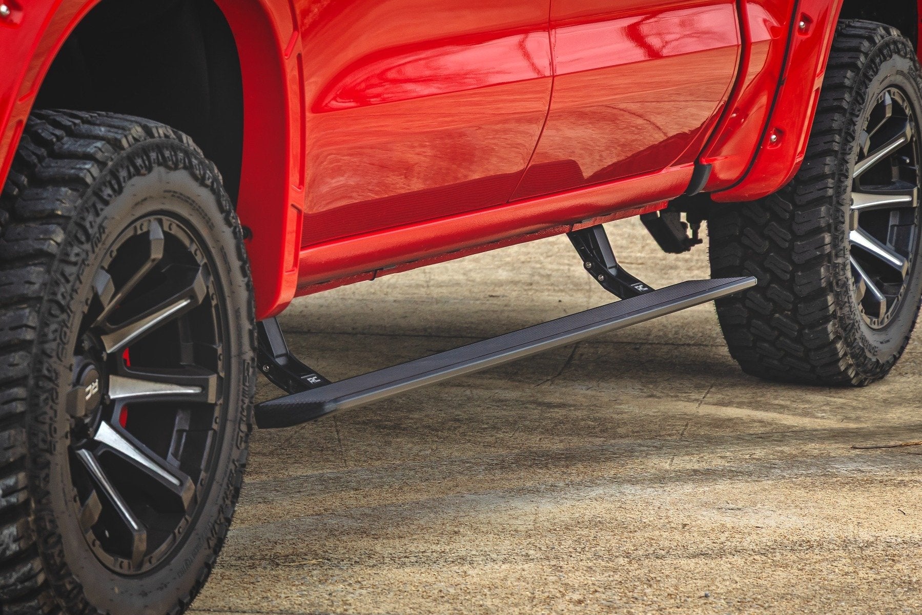 RC Power Retractable Running Boards for 2019-2026 GMC Silverado Sierra 1500 2500 3500