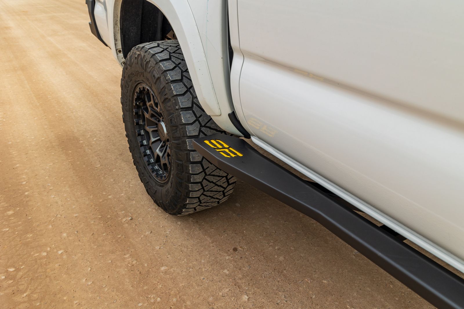 Smittybilt Frame Mounted Rock Sliders for 2016–2023 Toyota Tacoma