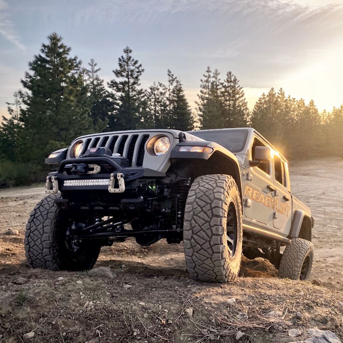 ReadyLIFT 4" Terrain Flex 4-Arm Kit with Falcon 2.1 Shocks (includes front track bar) for 2020-2026 Jeep Gladiator JT