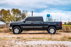 Rough Country 1.5-2 Inch Lift Kit Chevy/GMC 1500 (99-06 & Classic)