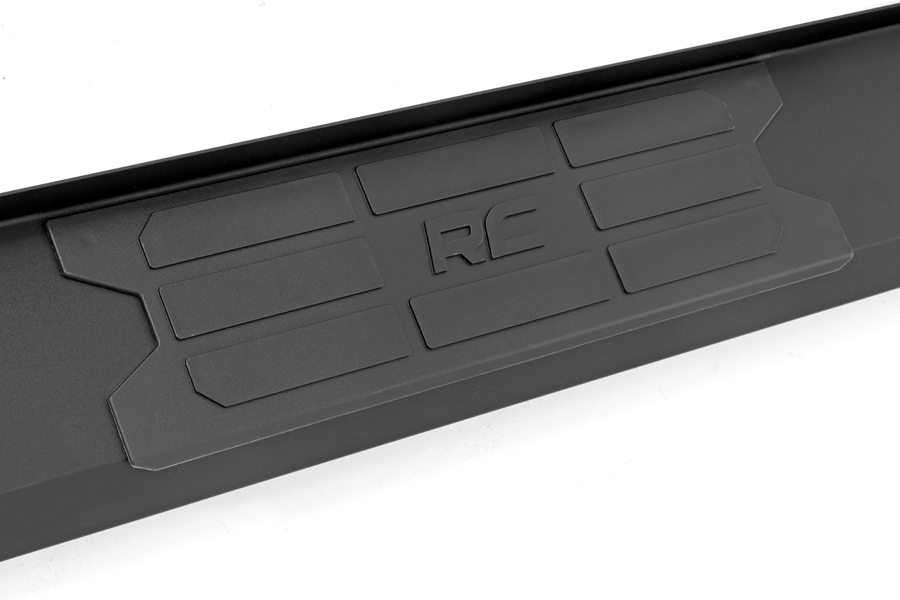 Rough Country HD2 Aluminum Running Boards Chevy/GMC 1500 & 2500HD/3500HD (07-19 & Classic)
