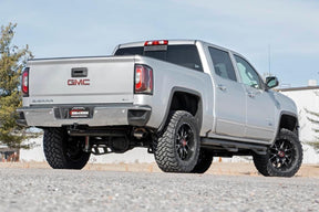 Rough Country 3.5 Inch Lift Kit Chevy/GMC 1500 (14-18 & Classic)
