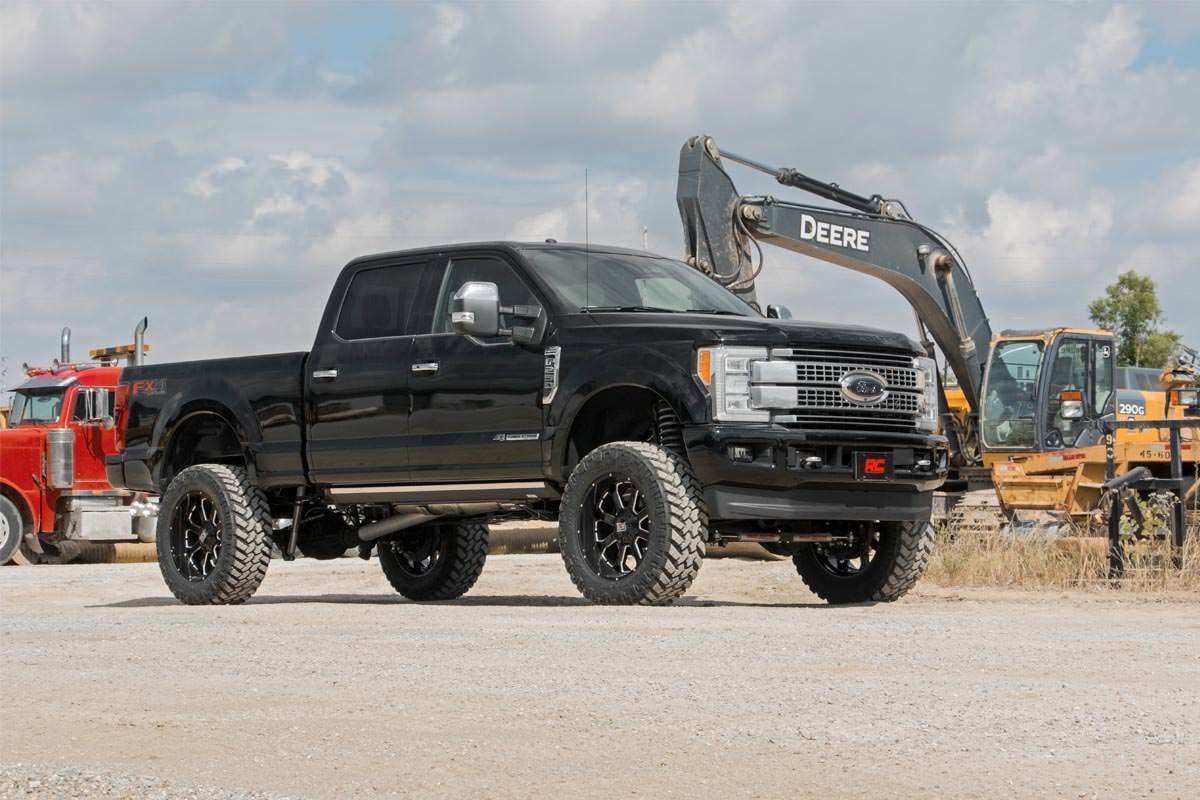 Rough Country with Front Driveshaft 6 Inch Lift Kit for 2017-2022 Ford F-250 & F-350