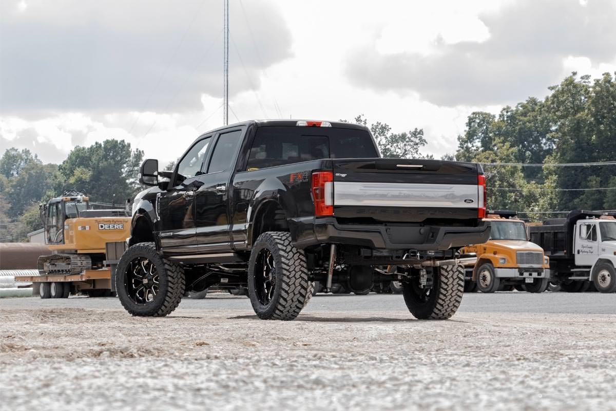 Rough Country without Front Driveshaft 6 Inch Lift Kit for 2017-2022 Ford F-250 & F-350