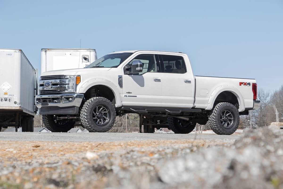 Rough Country 4.5 Inch Lift Kit for 2017-2022 Ford F-250 & F-350