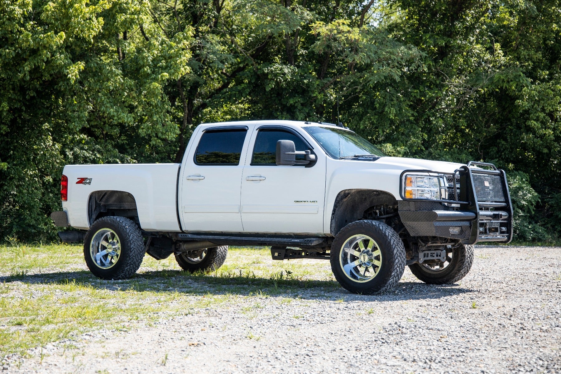 Rough Country 7.5 Inch Lift Kit for 2011-2019 Chevy/GMC 2500HD/3500HD