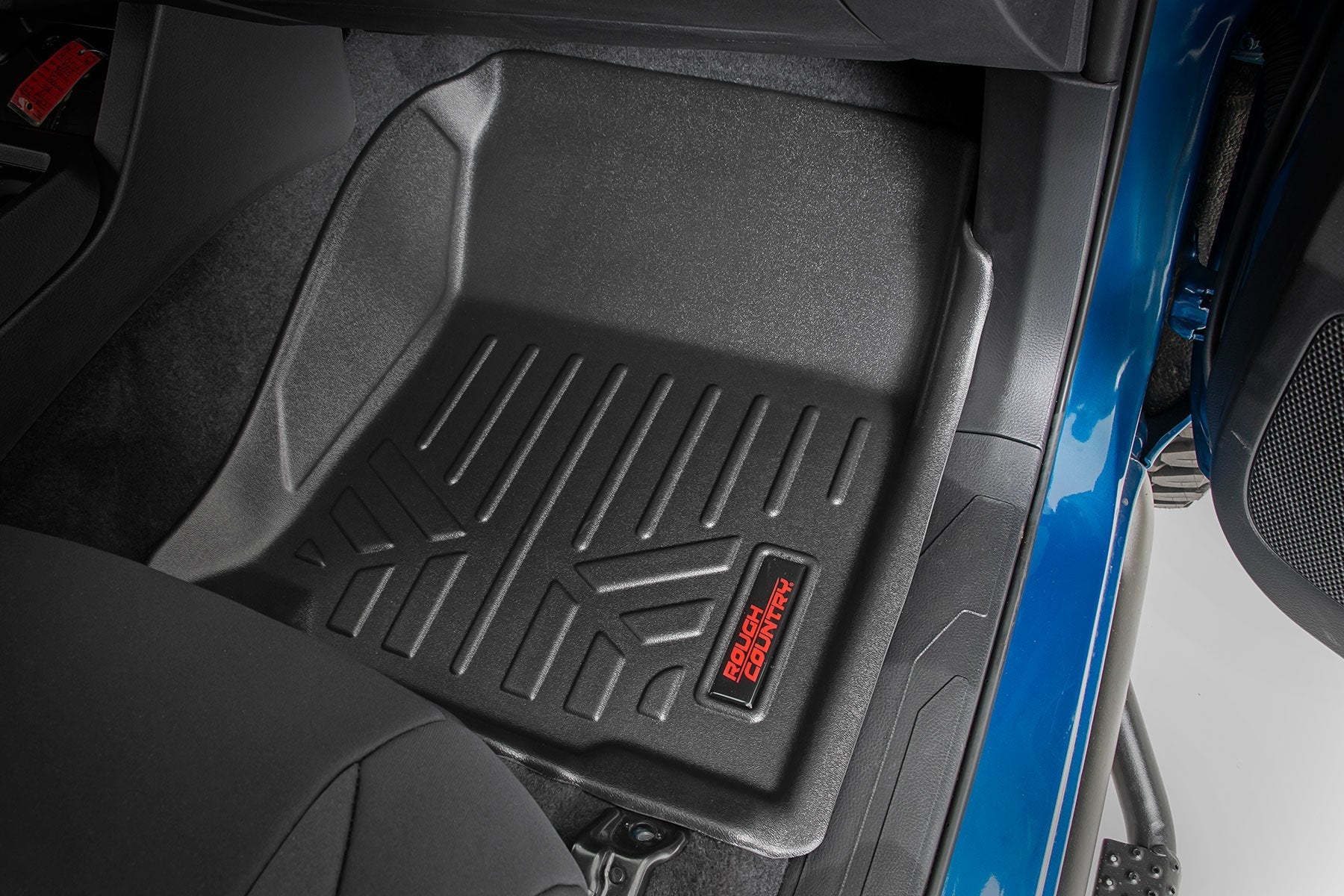 Rough Country Floor Mats | Front & Rear | Extended Cab | Silverado Sierra 1500/2500HD/3500HD 2WD/4WD ( 2014-2019)