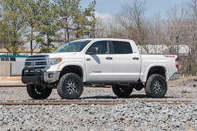 Rough Country 6 Inch Lift Kit for 2016-2021 Toyota Tundra